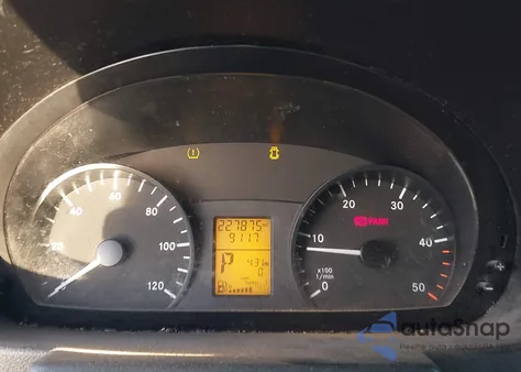 2014 Mercedes-Benz Sprinter 2500 High Roof z USA, uszkodzony, nr VIN WD3PE8DE3E5824941